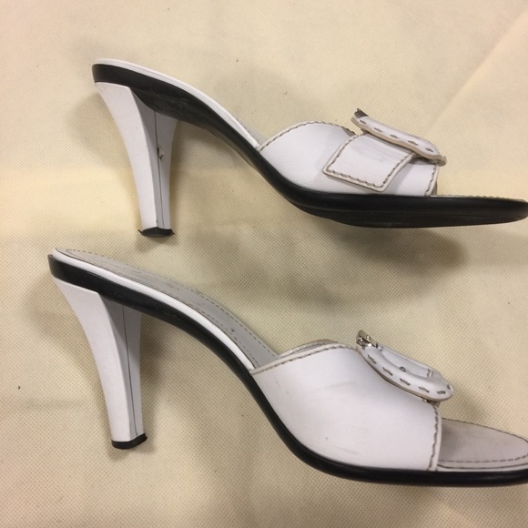 Tod’s white mule sandal - Picture 3 of 6